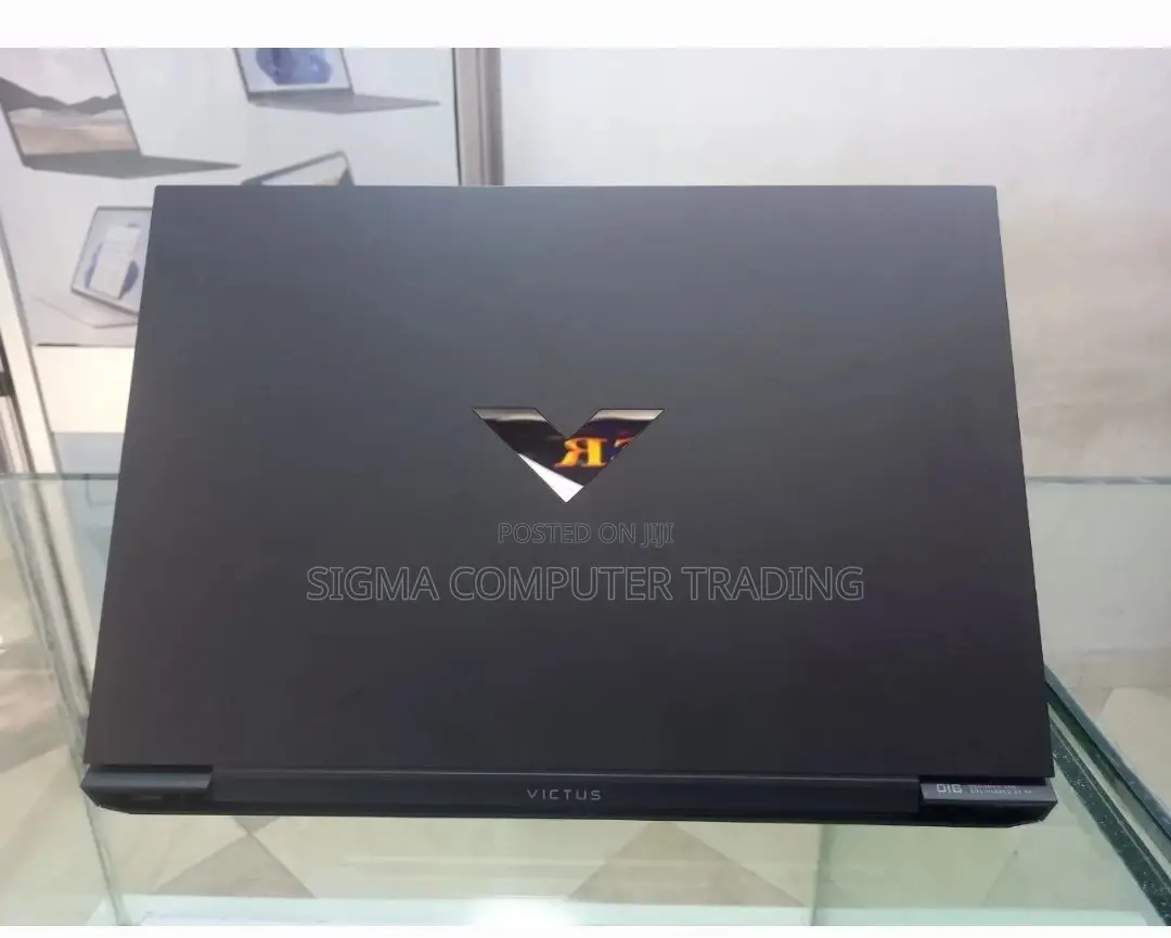New Laptop HP Victus 16 16GB AMD Ryzen 7 SSD 512GB