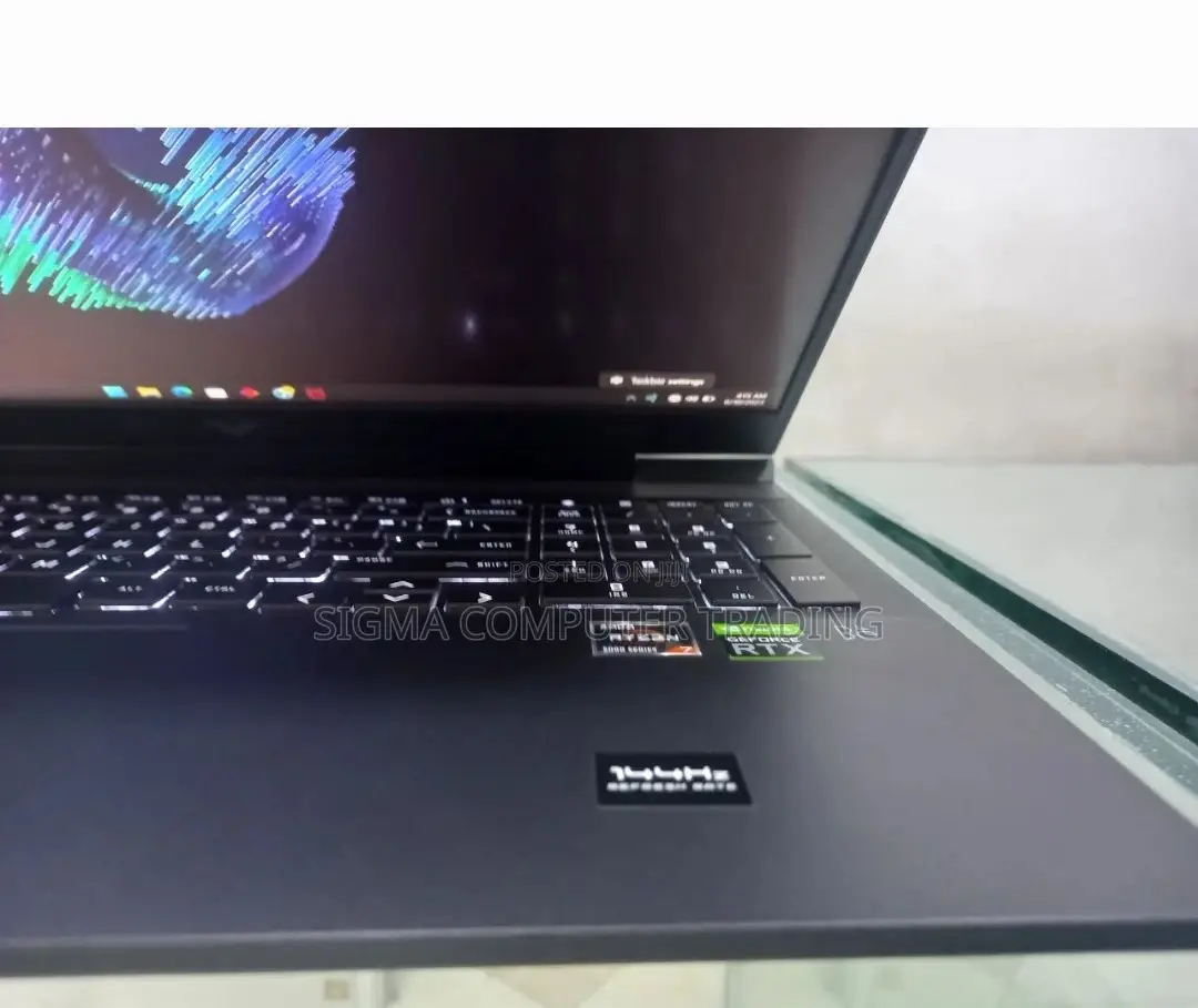 New Laptop HP Victus 16 16GB AMD Ryzen 7 SSD 512GB