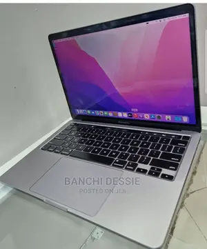 New Laptop Apple MacBook Pro M1 8GB Apple M1 Pro SSD 256GB