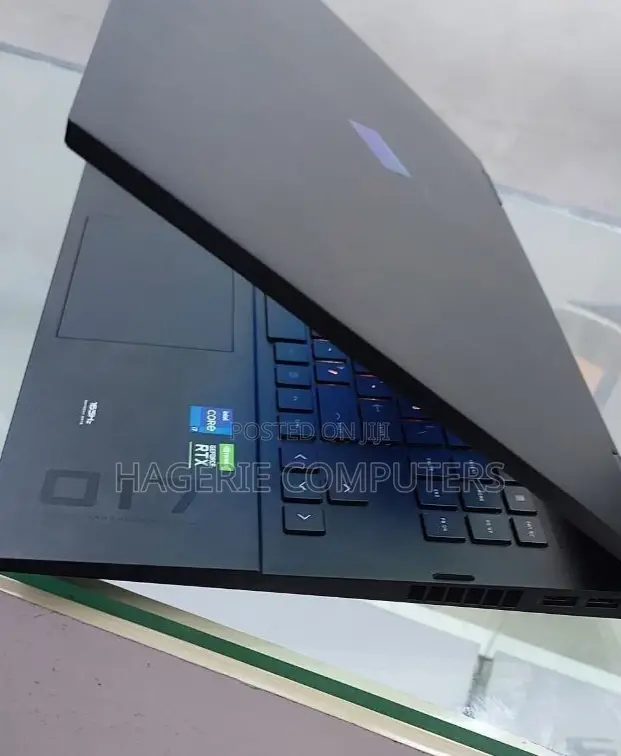 New Laptop HP Omen 17 16GB Intel Core I7 SSD 1T