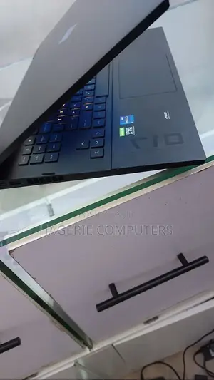 New Laptop HP Omen 17 16GB Intel Core I7 SSD 1T