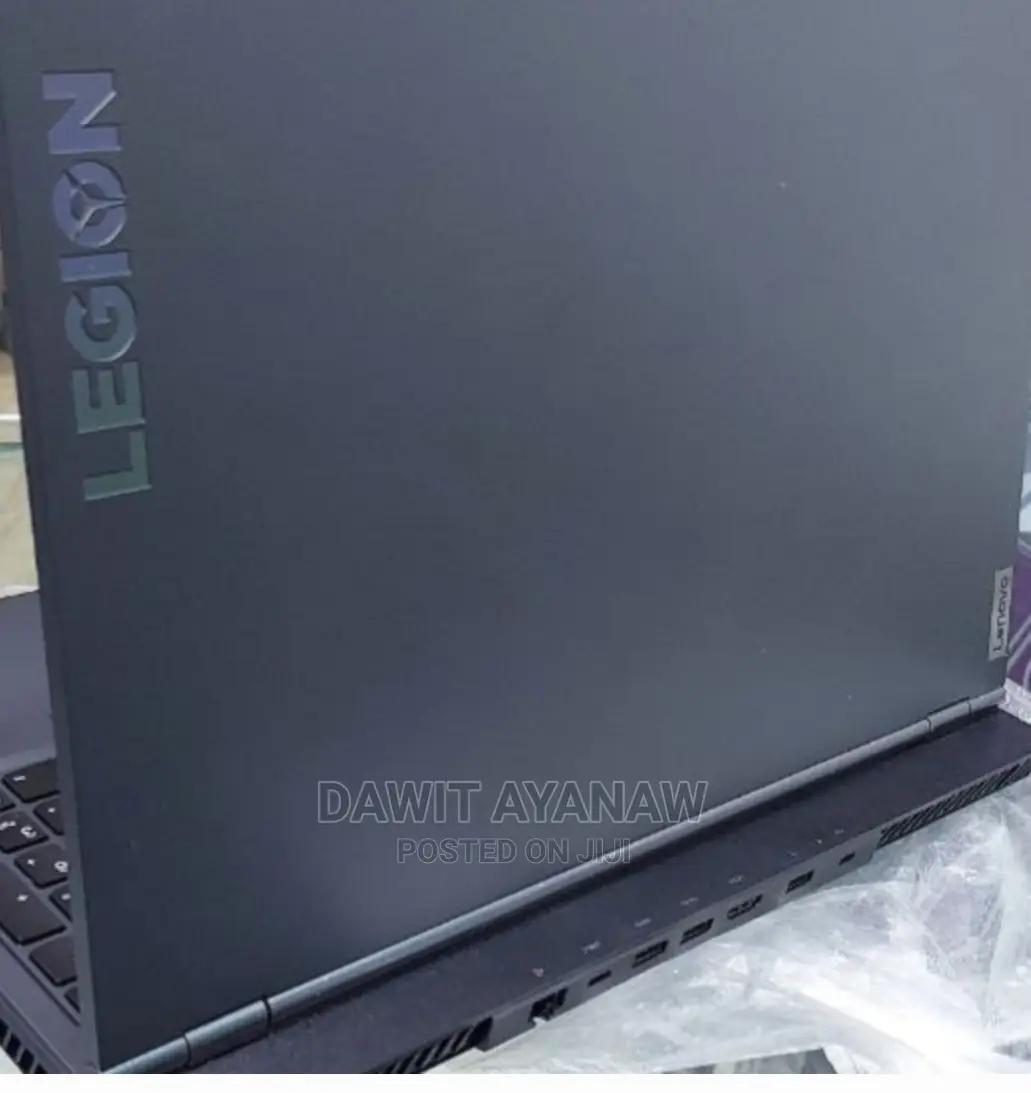 New Laptop Lenovo Legion 5 8GB AMD Ryzen 5 SSD 512GB