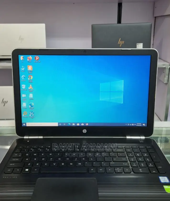 New Laptop HP Pavilion 15 8GB Intel Core I5 HDD 1T