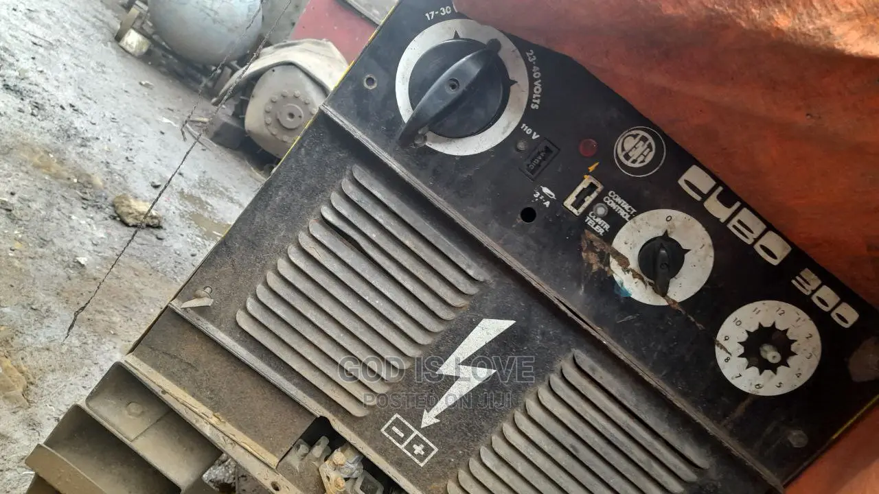 መበየጃ ማሽን Welding Machine