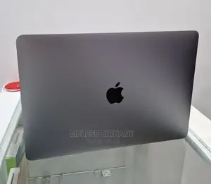 Photo - New Laptop Apple MacBook Pro M1 8GB Intel Core I5 SSD 256GB