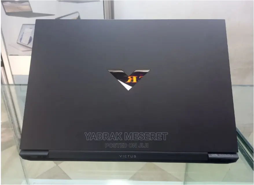New Laptop HP Victus 16 16GB AMD Ryzen 7 SSD 512GB
