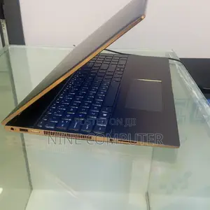 Photo - New Laptop HP Spectre 16GB Intel Core I7 SSD 1T