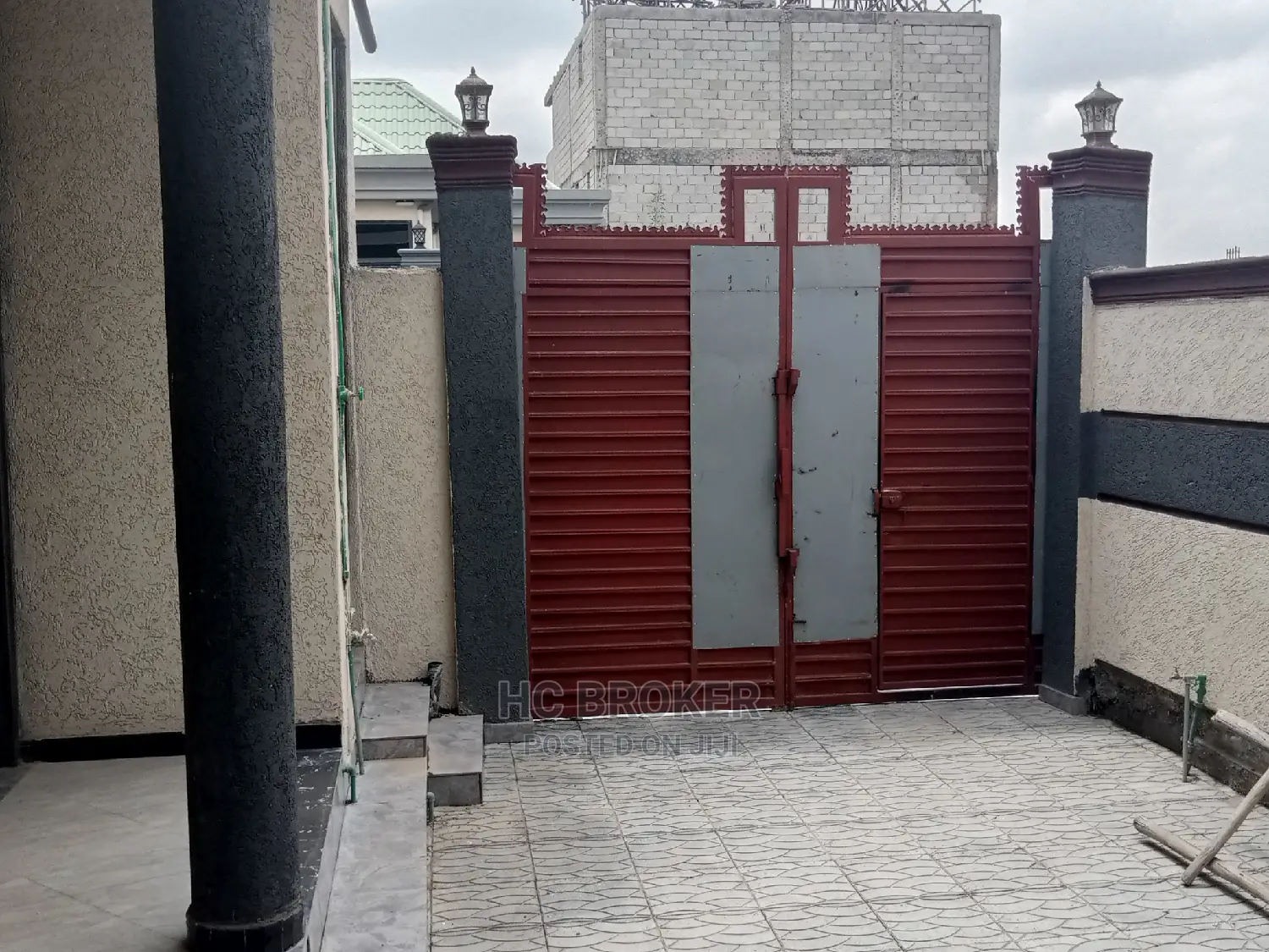 Furnished 4bdrm House in L Sheep, East Shewa for sale