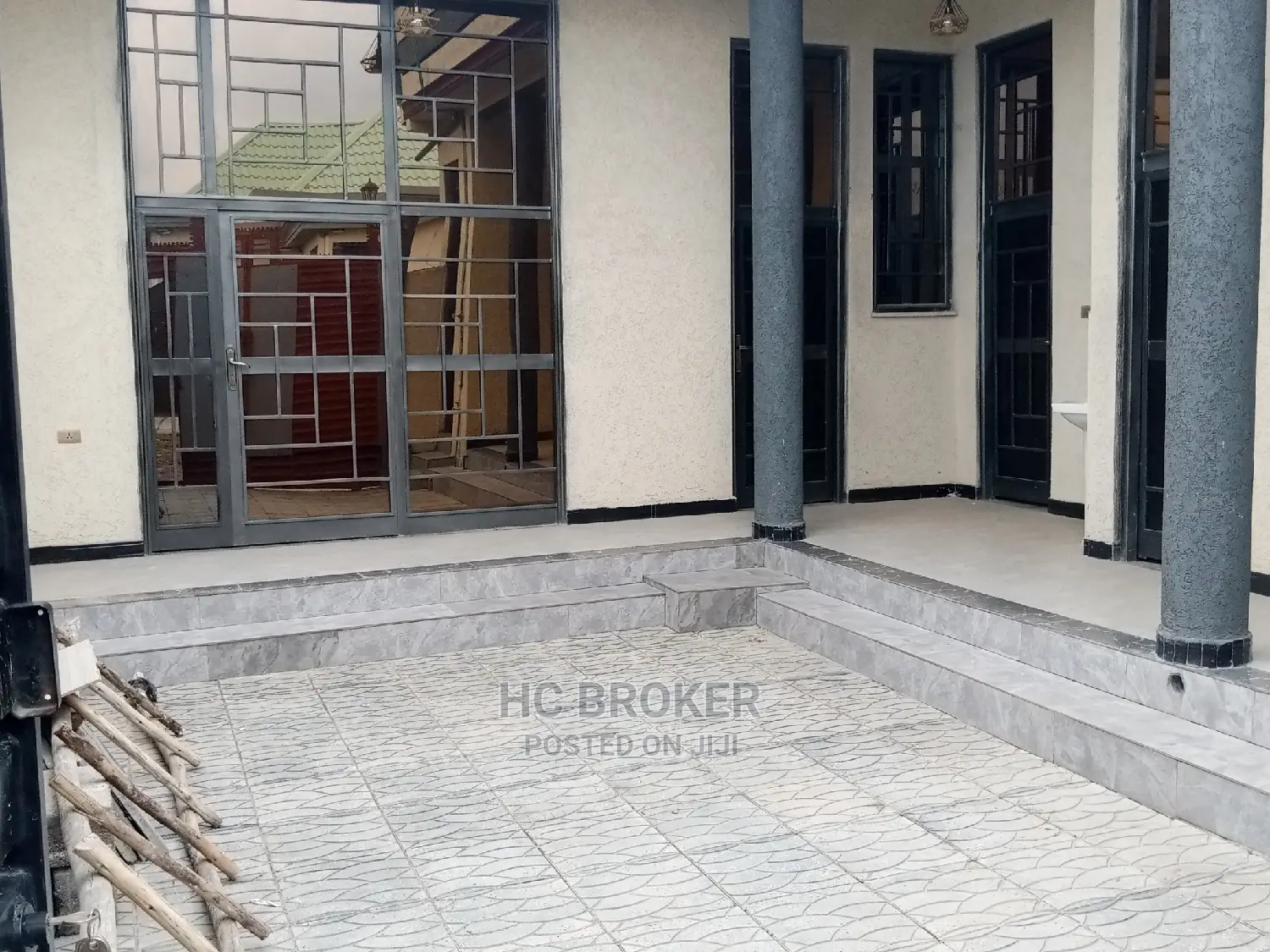 Furnished 4bdrm House in L Sheep, East Shewa for sale