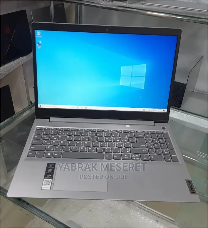 New Laptop Lenovo Ideapad 3 4GB Intel Core I3 SSD 256GB