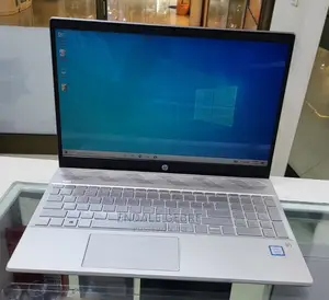 New Laptop HP Pavilion 13 8GB Intel Core I5 HDD 1T