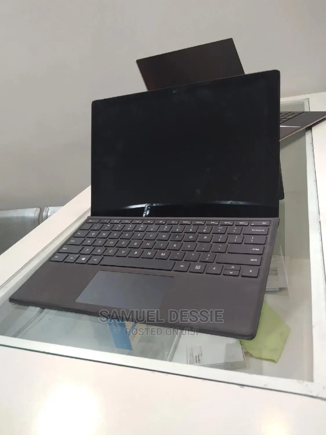 New Laptop Microsoft Surface Pro 6 8GB Intel Core I5 SSD 256GB