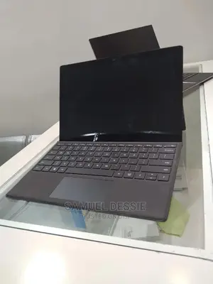 Photo - New Laptop Microsoft Surface Pro 6 8GB Intel Core I5 SSD 256GB