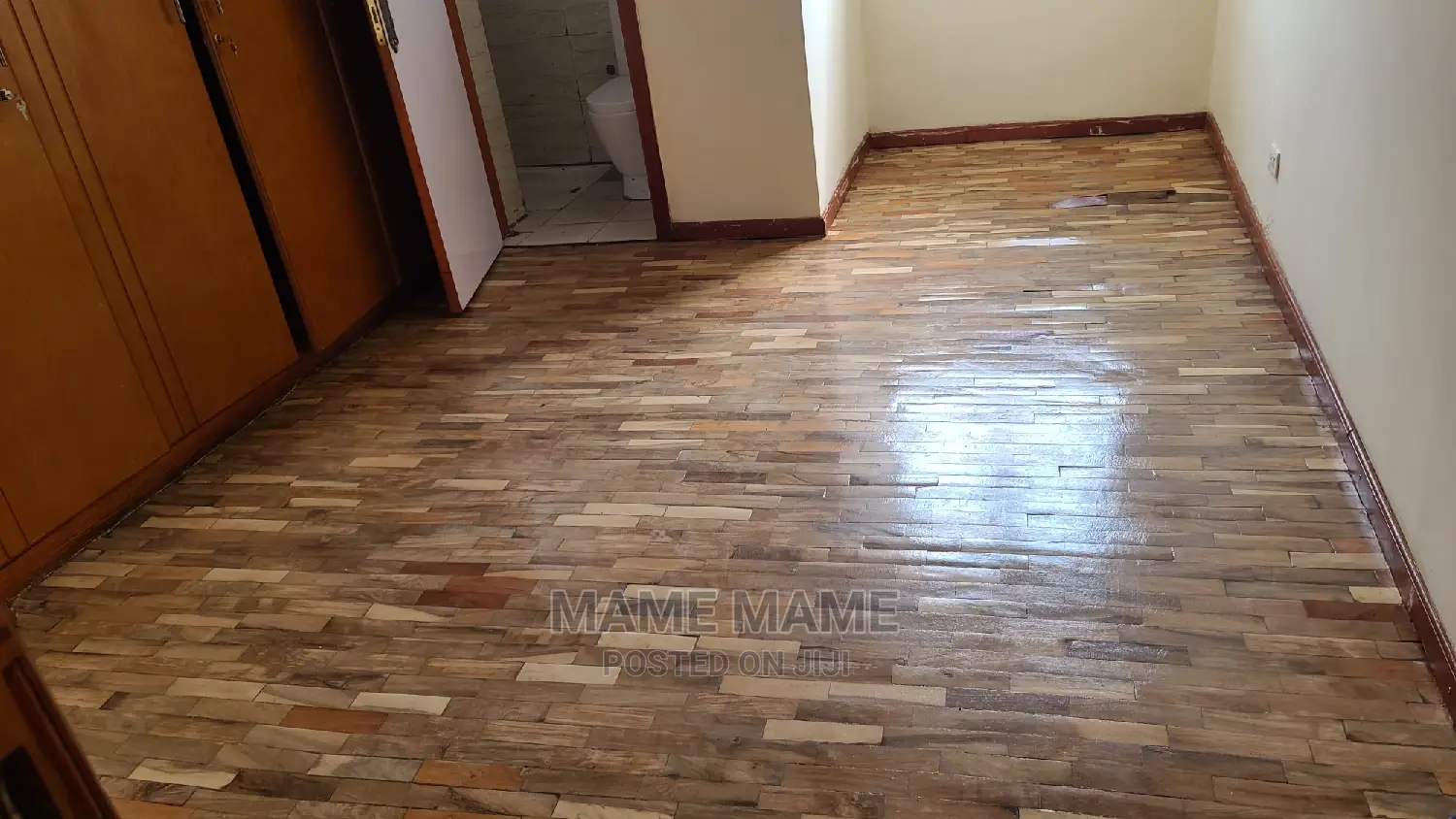 5bdrm House in Addis Abeba, Bole for sale