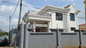 5bdrm House in Addis Abeba, Bole for sale