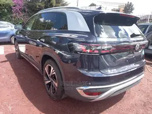 New Volkswagen ID.6 2023 Blue