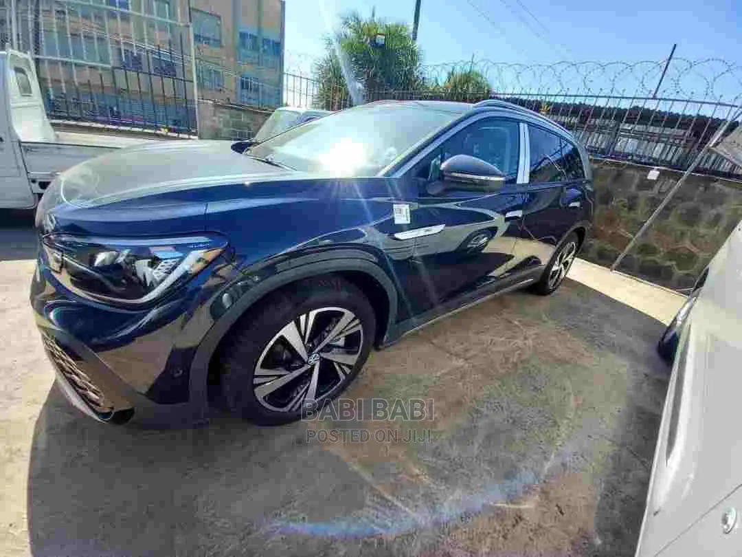 New Volkswagen ID.6 2023 Blue