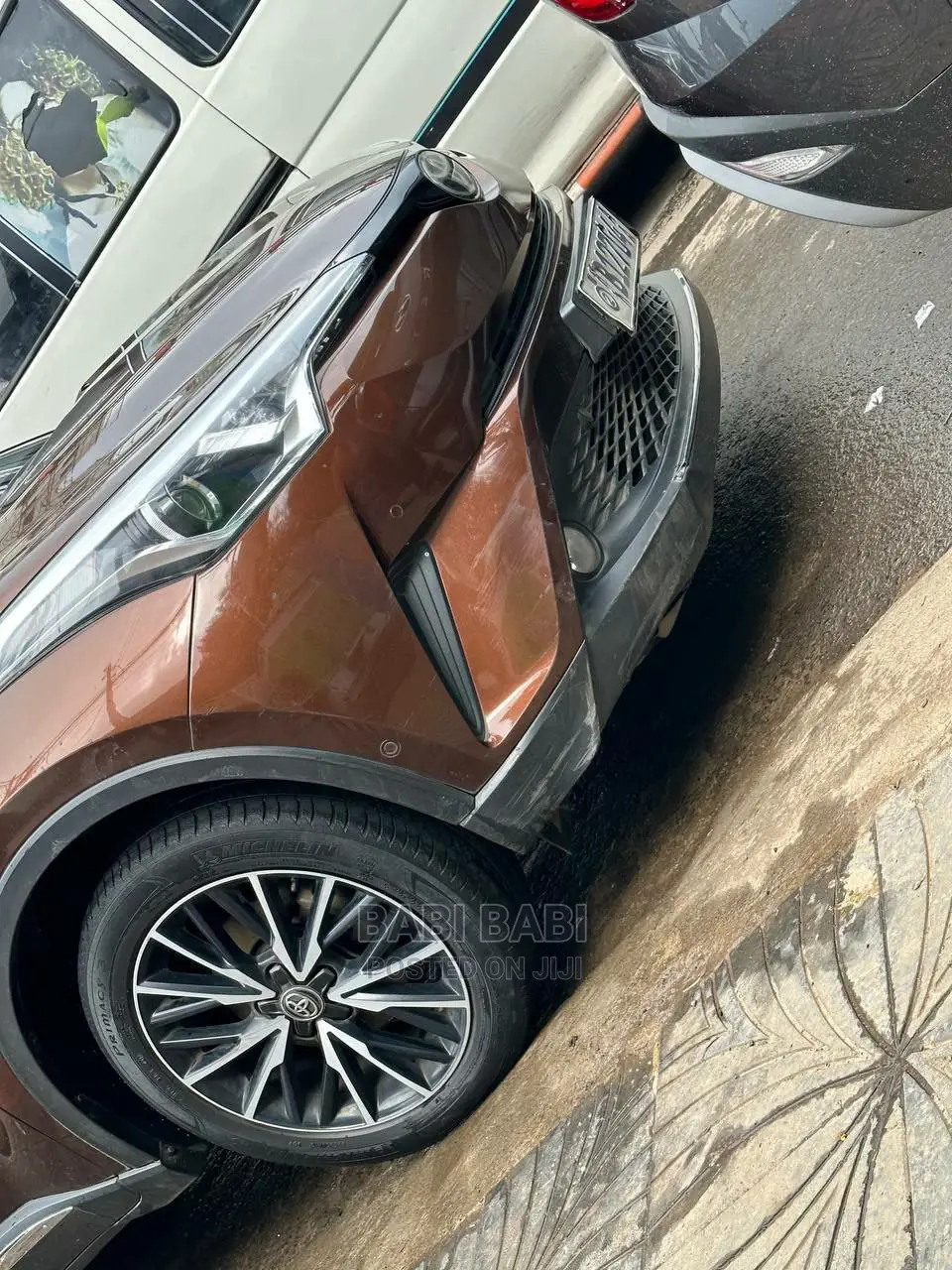 Toyota C-HR 2017 Brown