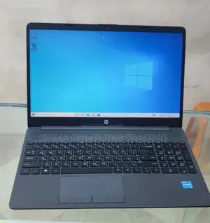New Laptop HP Stream Notebook 8GB Intel Core I3 HDD 1T