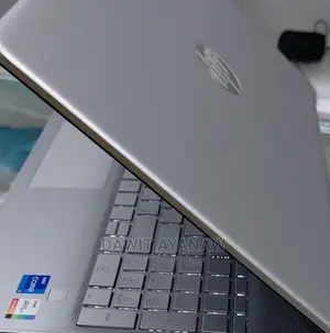 New Laptop 8GB Intel Core I7 SSD 512GB