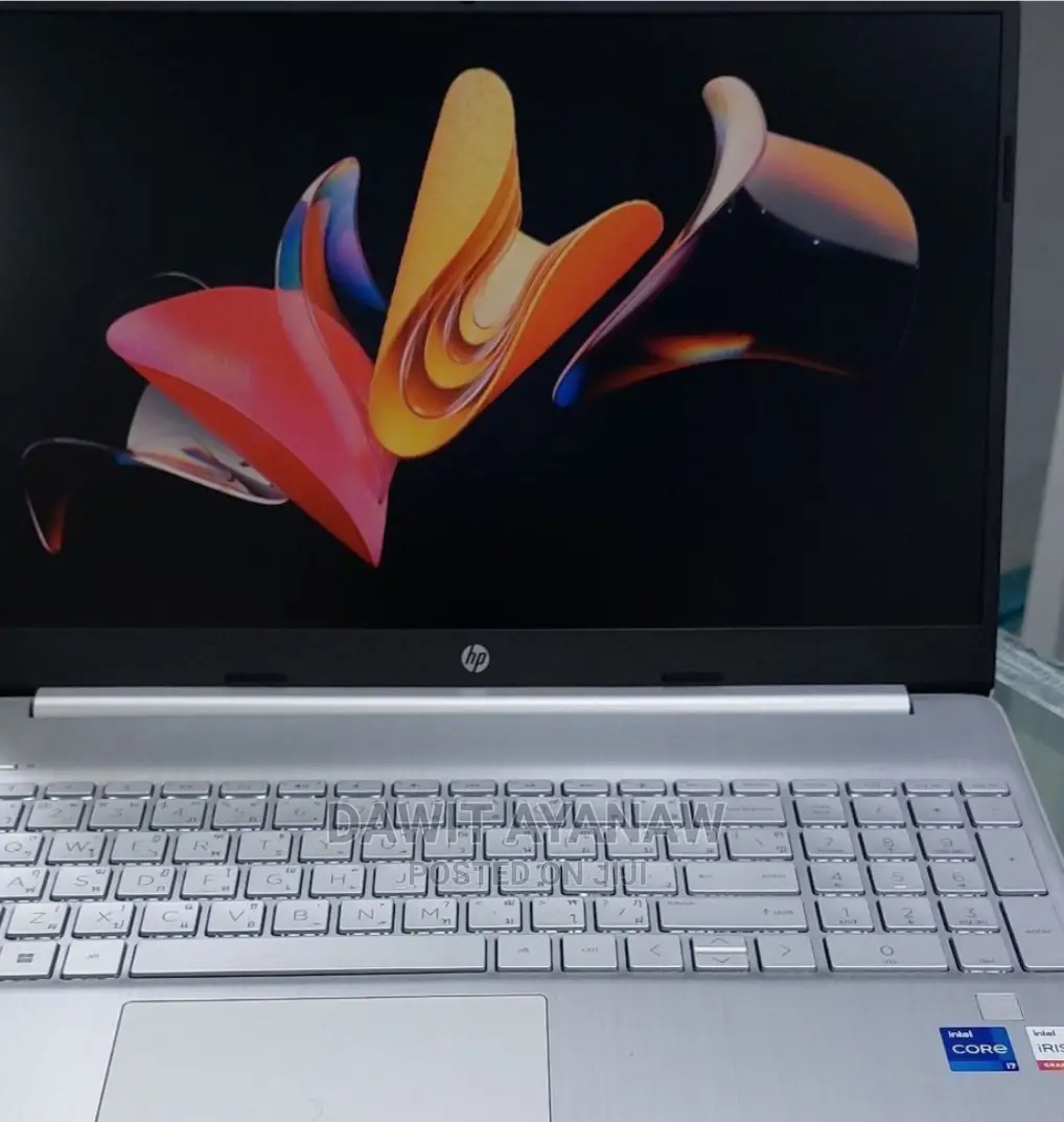 New Laptop 8GB Intel Core I7 SSD 512GB