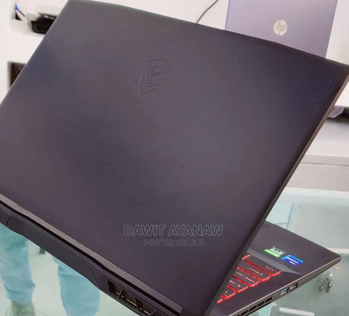 New Laptop MSI Katana GF66 16GB Intel Core i7 SSD 1T