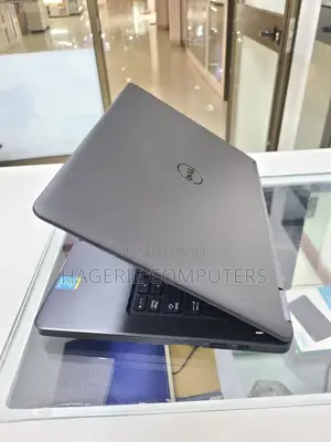 New Laptop Dell Latitude 12 E5250 8GB Intel Core I5 SSD 500GB