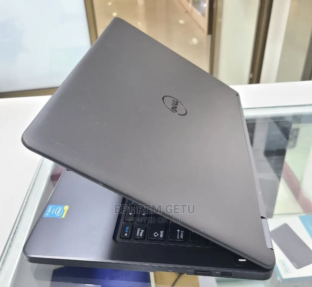 New Laptop Dell Latitude 12 E5250 8GB Intel Core I5 HDD 500GB