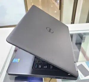 New Laptop Dell Latitude 12 E5250 8GB Intel Core I5 HDD 500GB