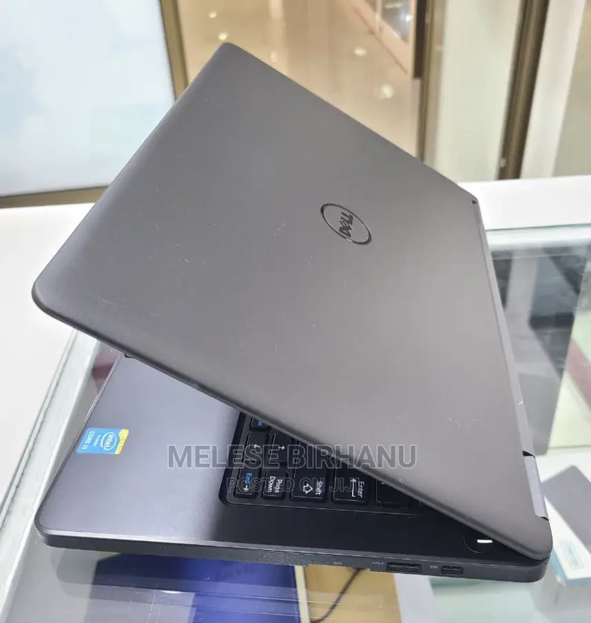 New Laptop Dell Latitude 12 E5250 8GB Intel Core I5 HDD 500GB