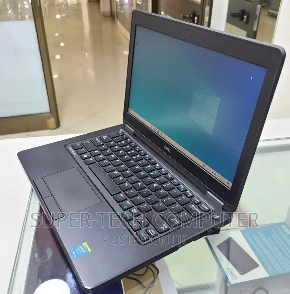New Laptop Dell Latitude 12 E5250 4GB Intel Core I5 HDD 500GB