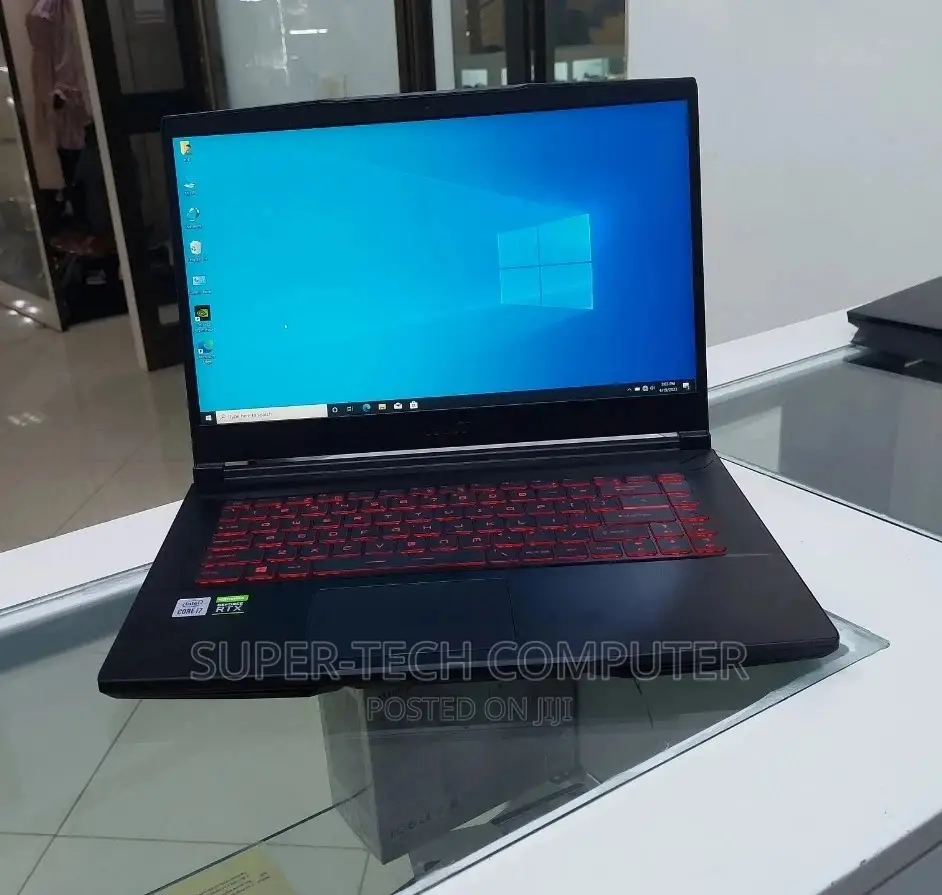 New Laptop MSI GF62 8RD 16GB Intel Core I7 SSD 512GB