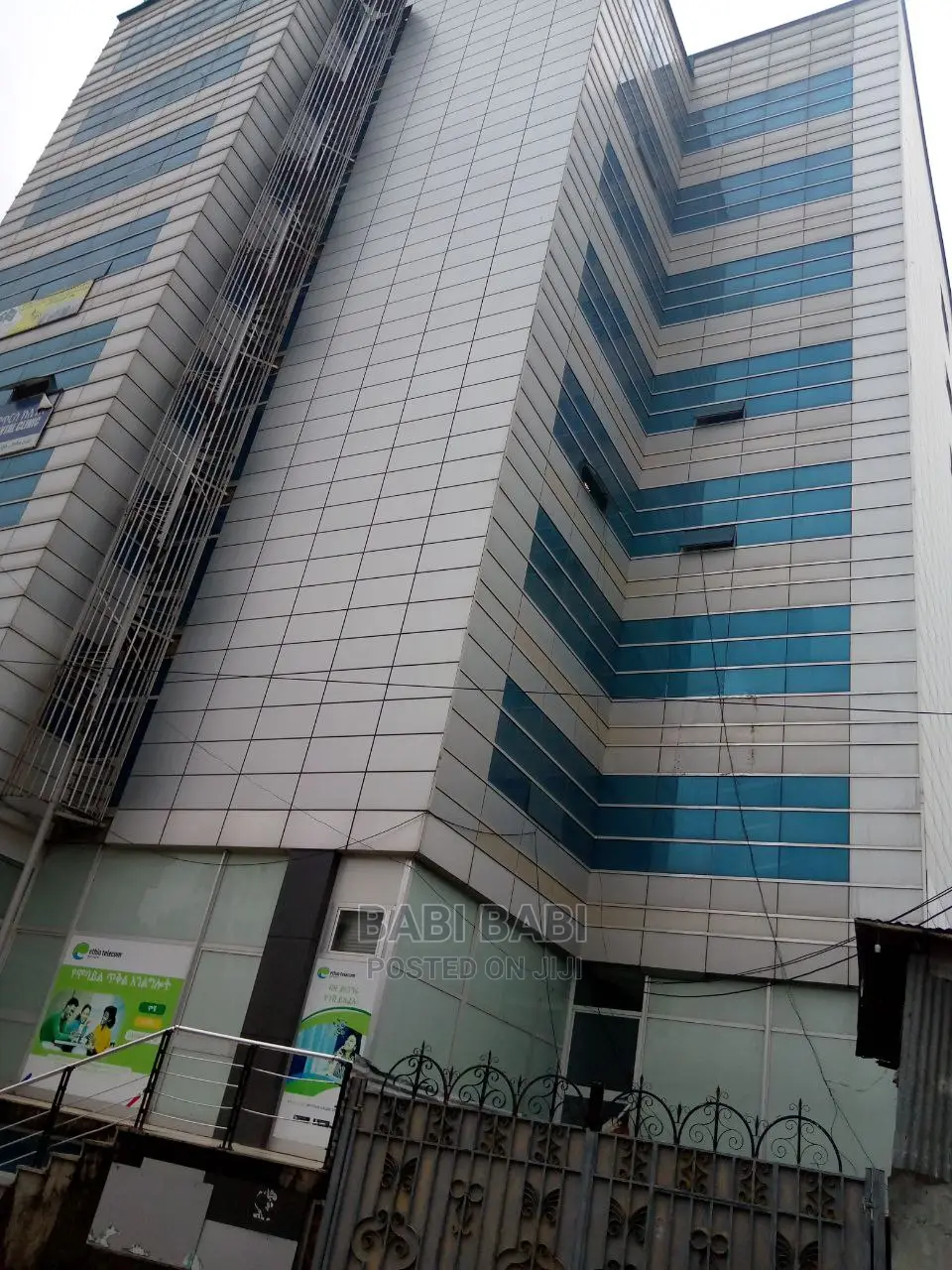 B+G+8 Commercial Building 320M2 For Sale