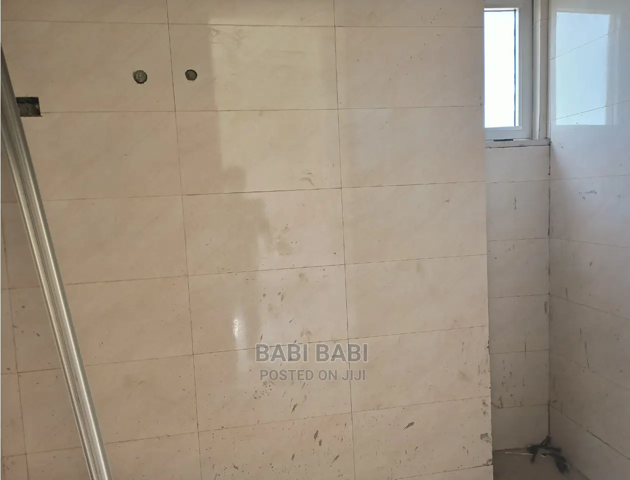 3bdrm Apartment in Luxury Apartment, Nifas Silk-Lafto for sale
