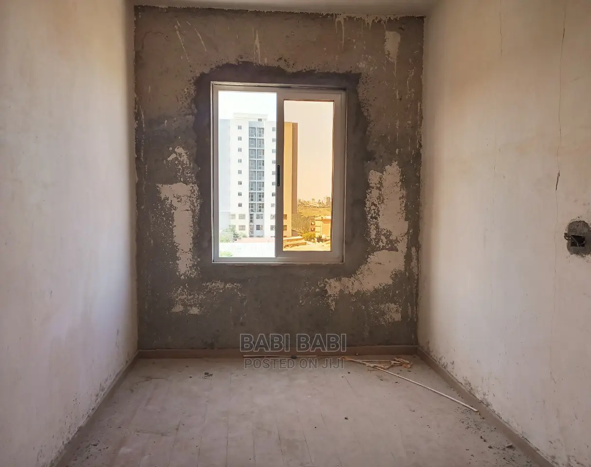 3bdrm Apartment in Luxury Apartment, Nifas Silk-Lafto for sale