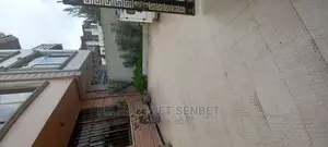 Furnished 5bdrm House in አአ, Bole for sale