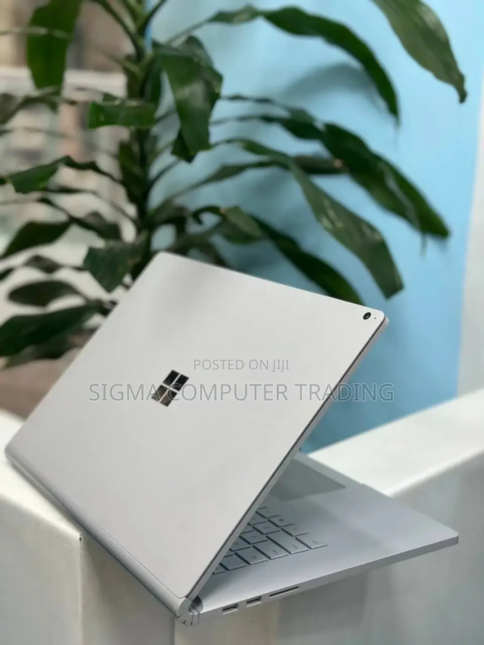 New Laptop Microsoft Surface Book 3 16GB Intel Core I7 SSD 256GB