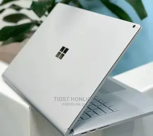 New Laptop Microsoft Surface 16GB Intel Core I7 SSD 256GB