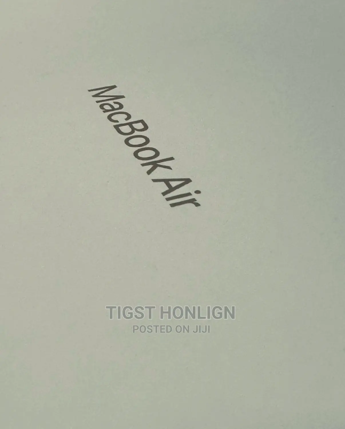 New Laptop Apple MacBook Air 2020 8GB Intel Core I7 SSD 256GB