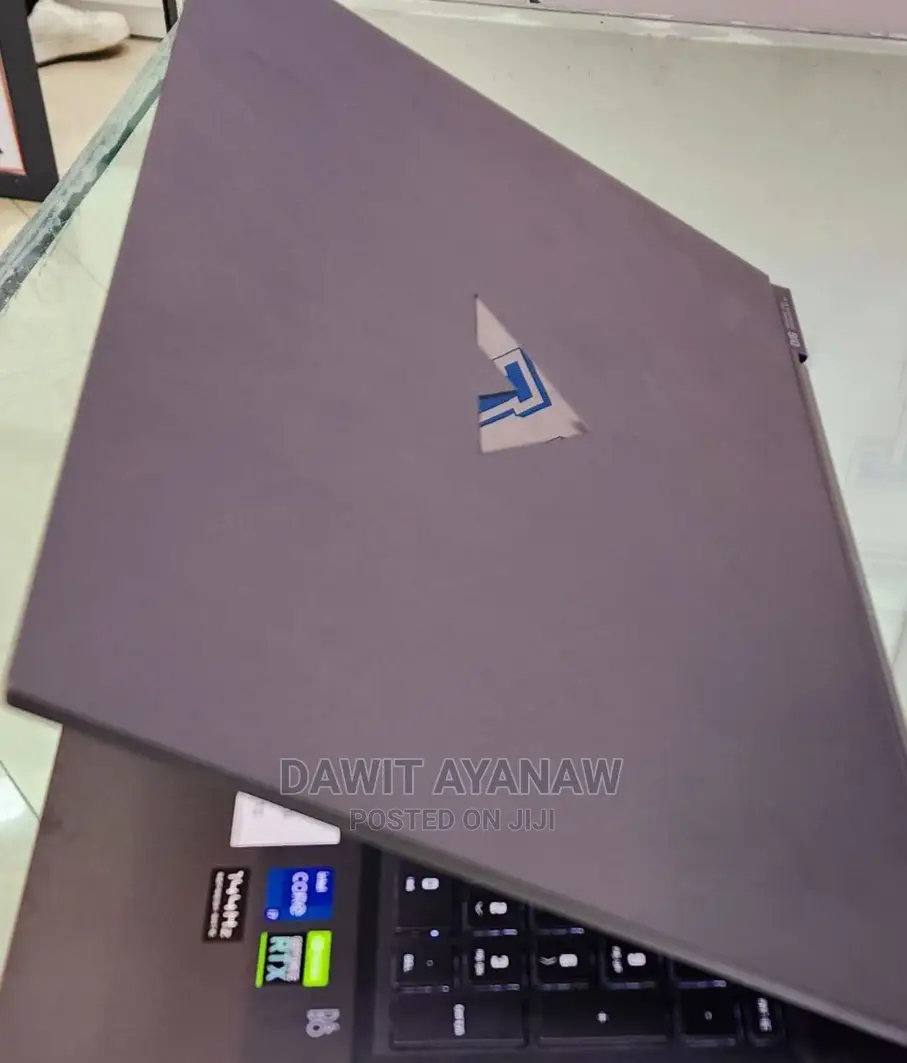 New Laptop 32GB Intel Core I7 SSD 1T