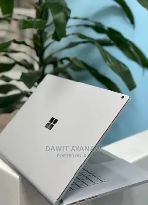 New Laptop Microsoft Surface Book 3 16GB Intel Core I7 SSD 256GB