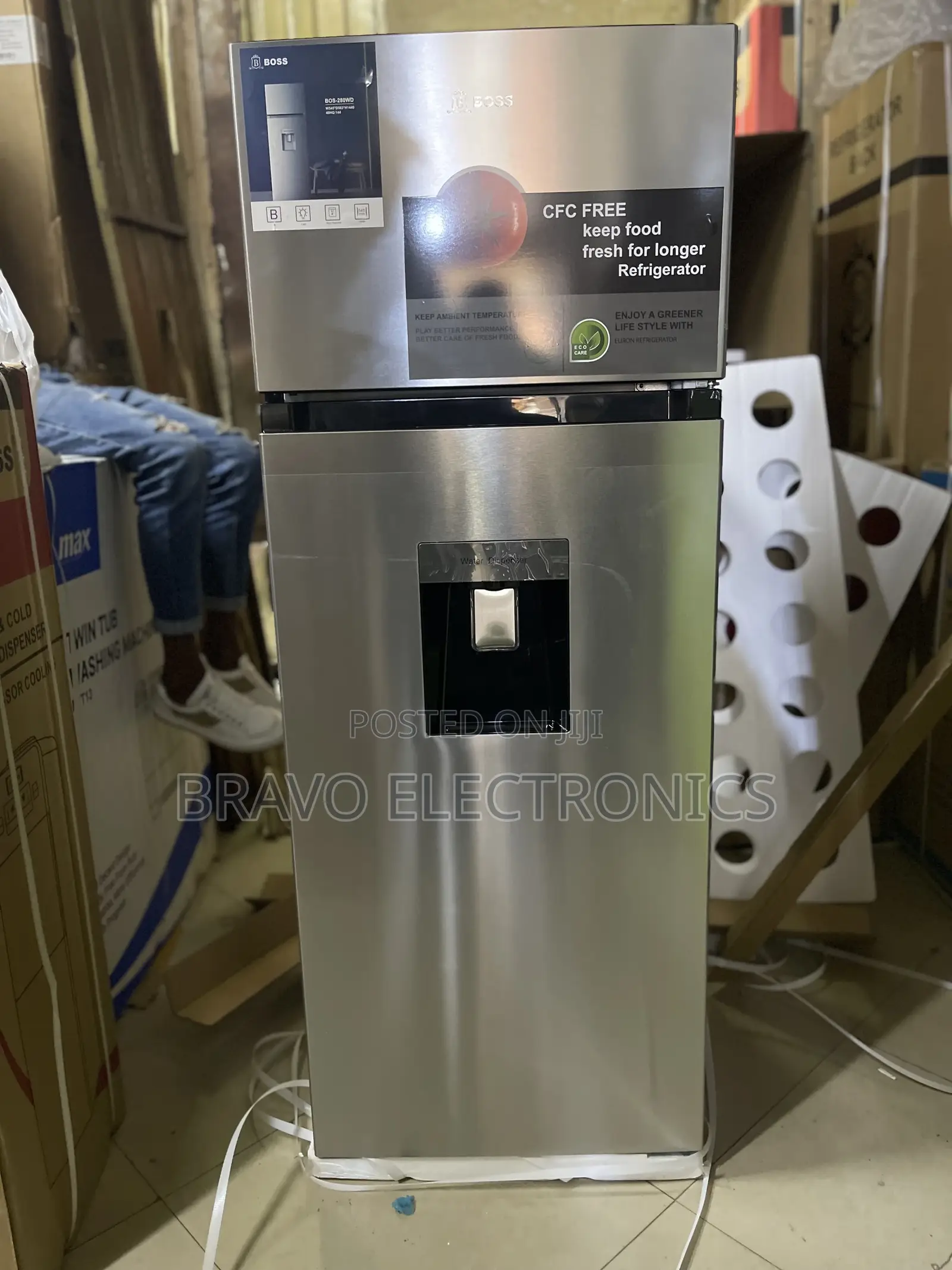 Boss Refrigerator, Water Dispenser
