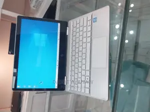 New Laptop HP Pavilion 13 X360 4GB Intel Core 2 Quad SSD 256GB