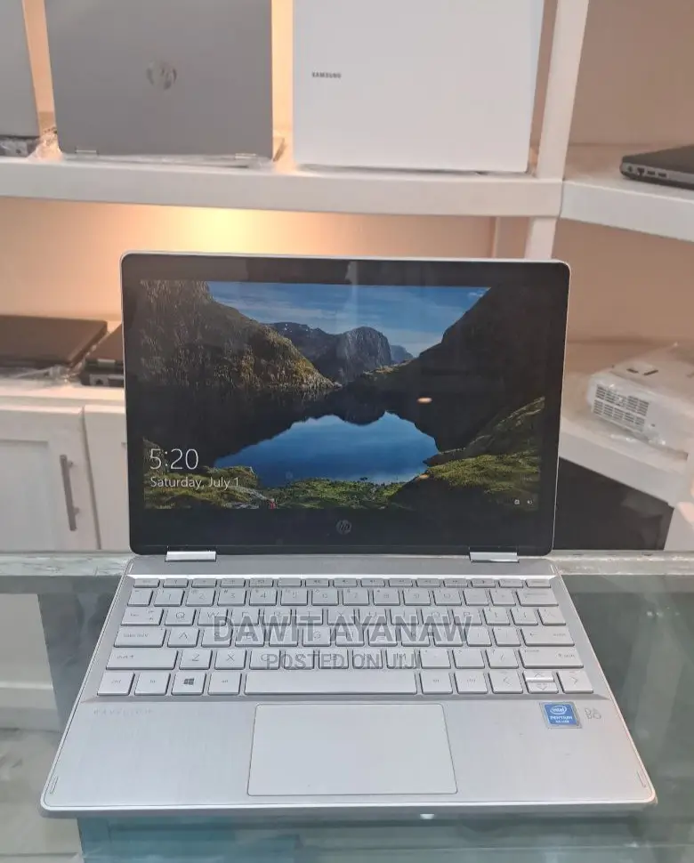 New Laptop HP Pavilion 13 X360 4GB Intel Core 2 Quad SSD 256GB