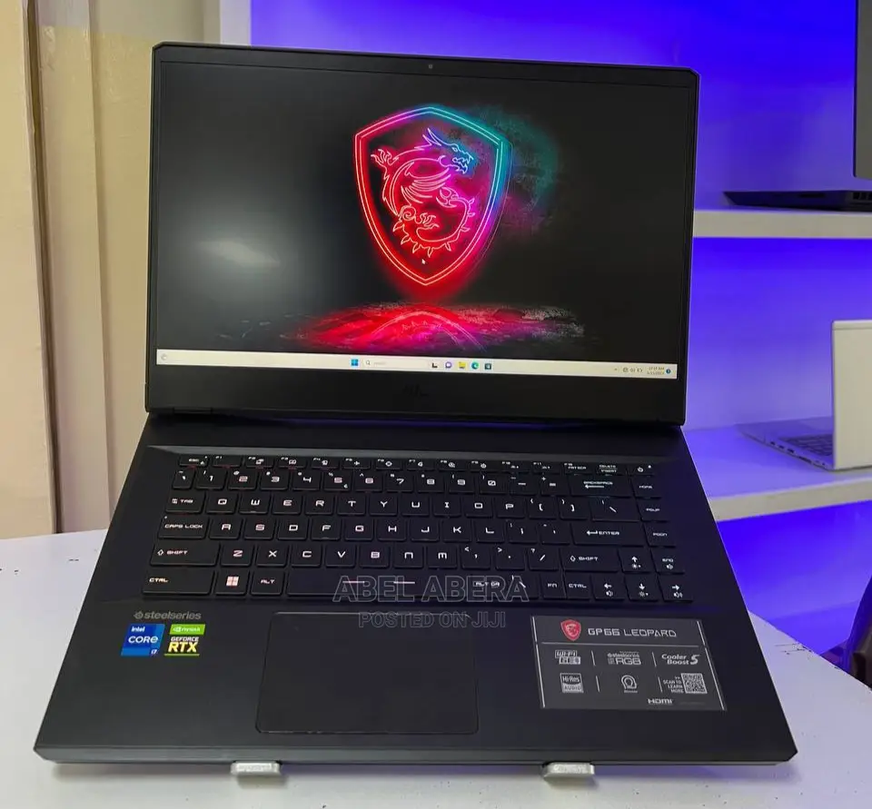 New Laptop MSI GP75 Leopard 16GB Intel Core I7 SSD 1T
