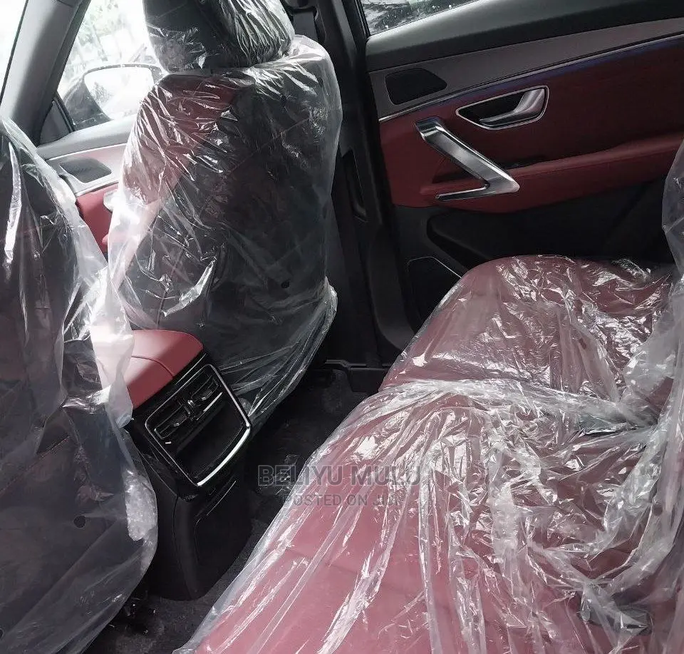 New Jetour X70 Plus 2023 Purple