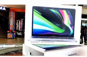 New Laptop 8GB Apple M1 Pro SSD 256GB