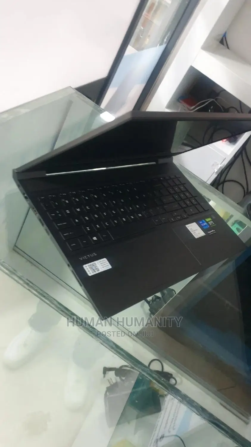 New Laptop HP Victus 16 32GB Intel Core I7 SSD 1T