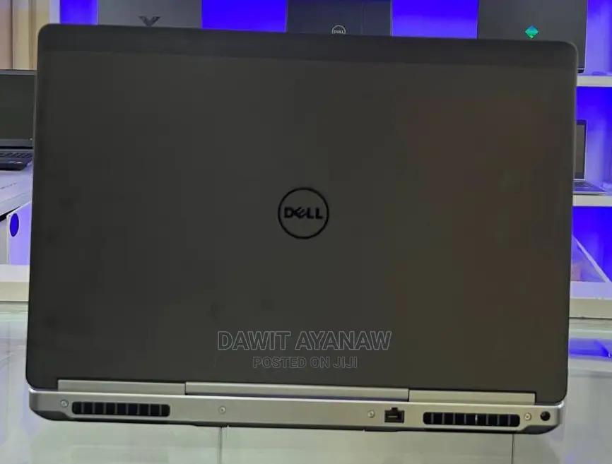 New Laptop Dell Precision 7720 16GB Intel Core I7 SSD 512GB
