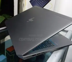 New Laptop HP ZBook Studio 32GB Intel Core I7 SSD 512GB